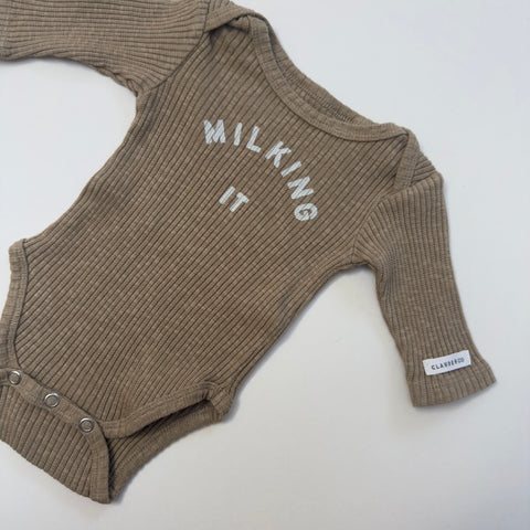 Claude & Co 'Milking It' Body 3-6M