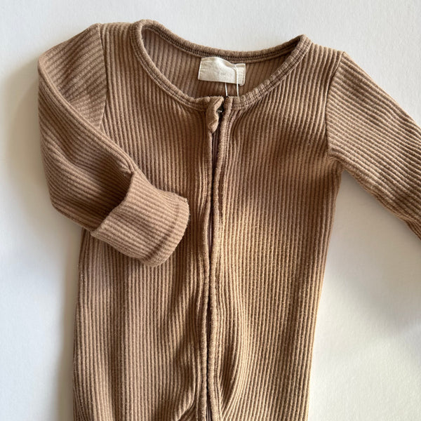 Olive & Bud Sleepsuit 3-6M