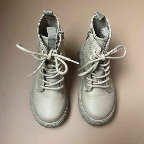 Zara Boots EU26 UK8.5